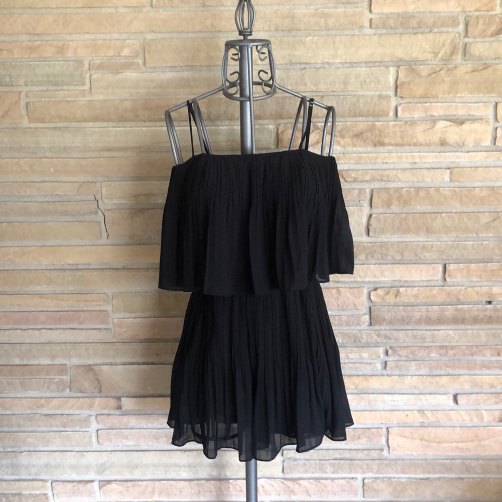 VICI Naked Zebra size M poly pleated romper